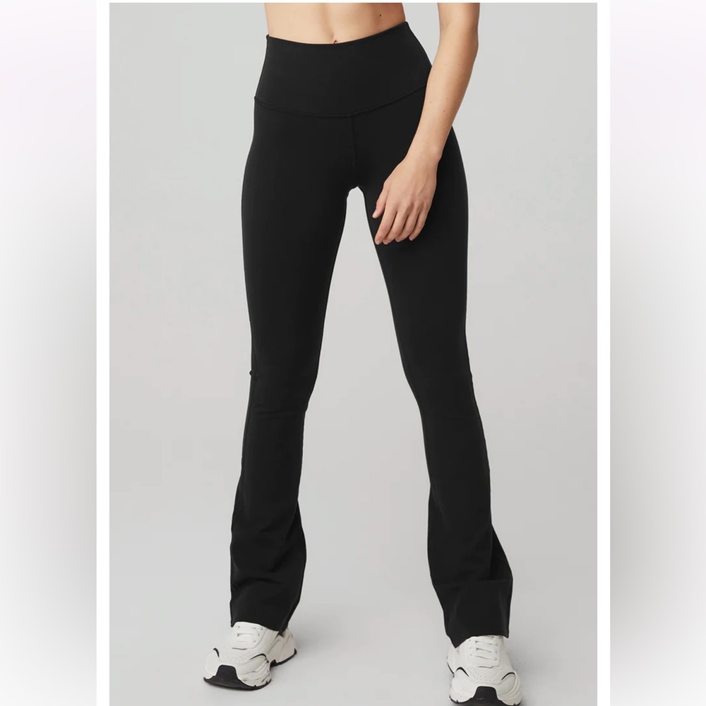 ALO YOGA HIGH-WAIST BOOTCUT LEGGINGS